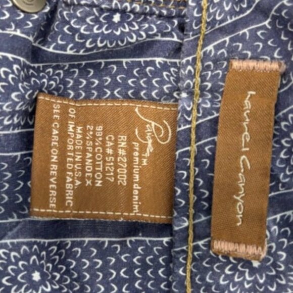 PAIGE Laurel Canyon Cropped Waist Size 28 Stretch Denim 5 Pocket Capri EUC - Picture 8 of 10